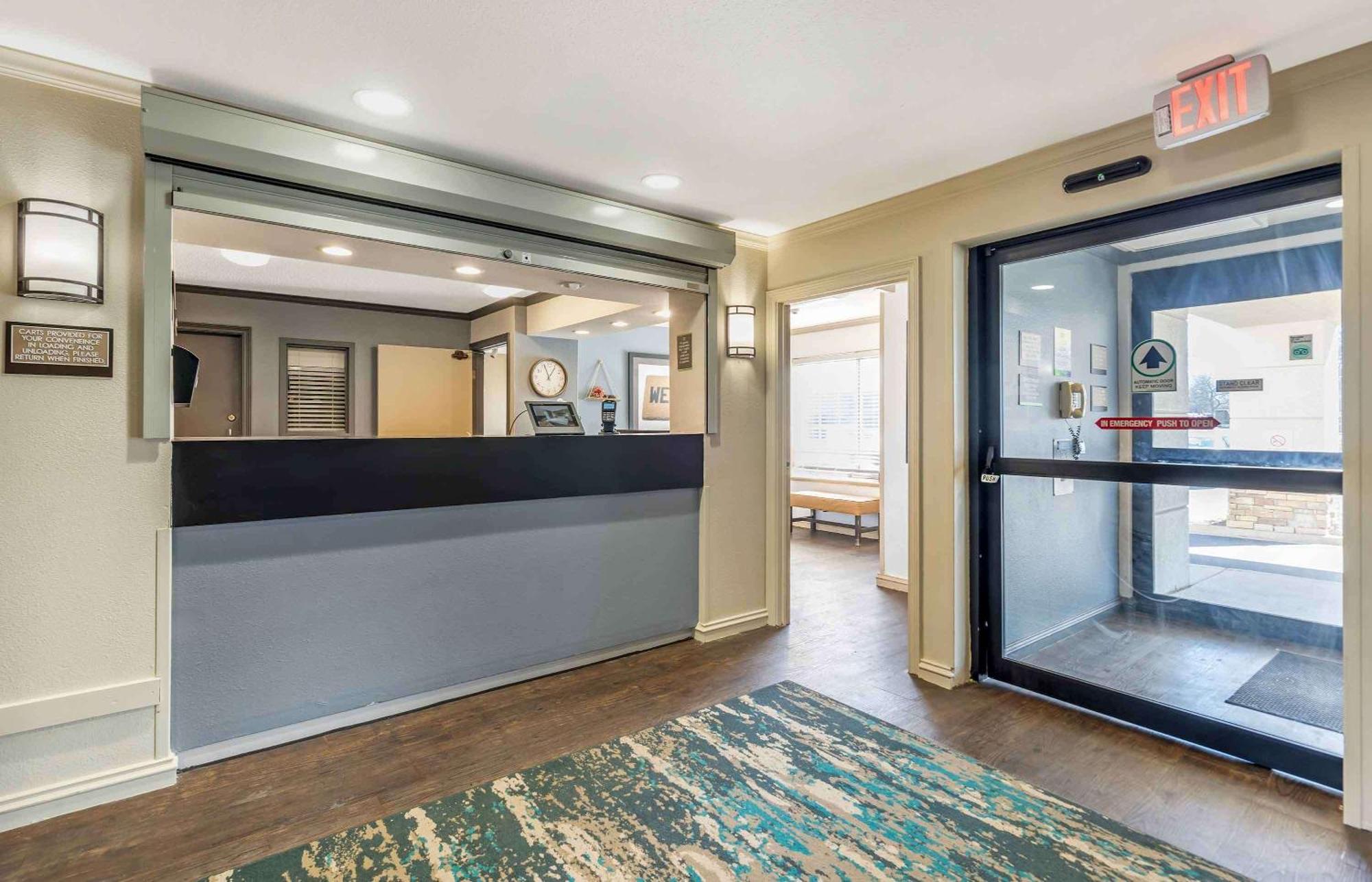 Extended Stay America Select Suites - Chicago - Naperville - East Exteriör bild