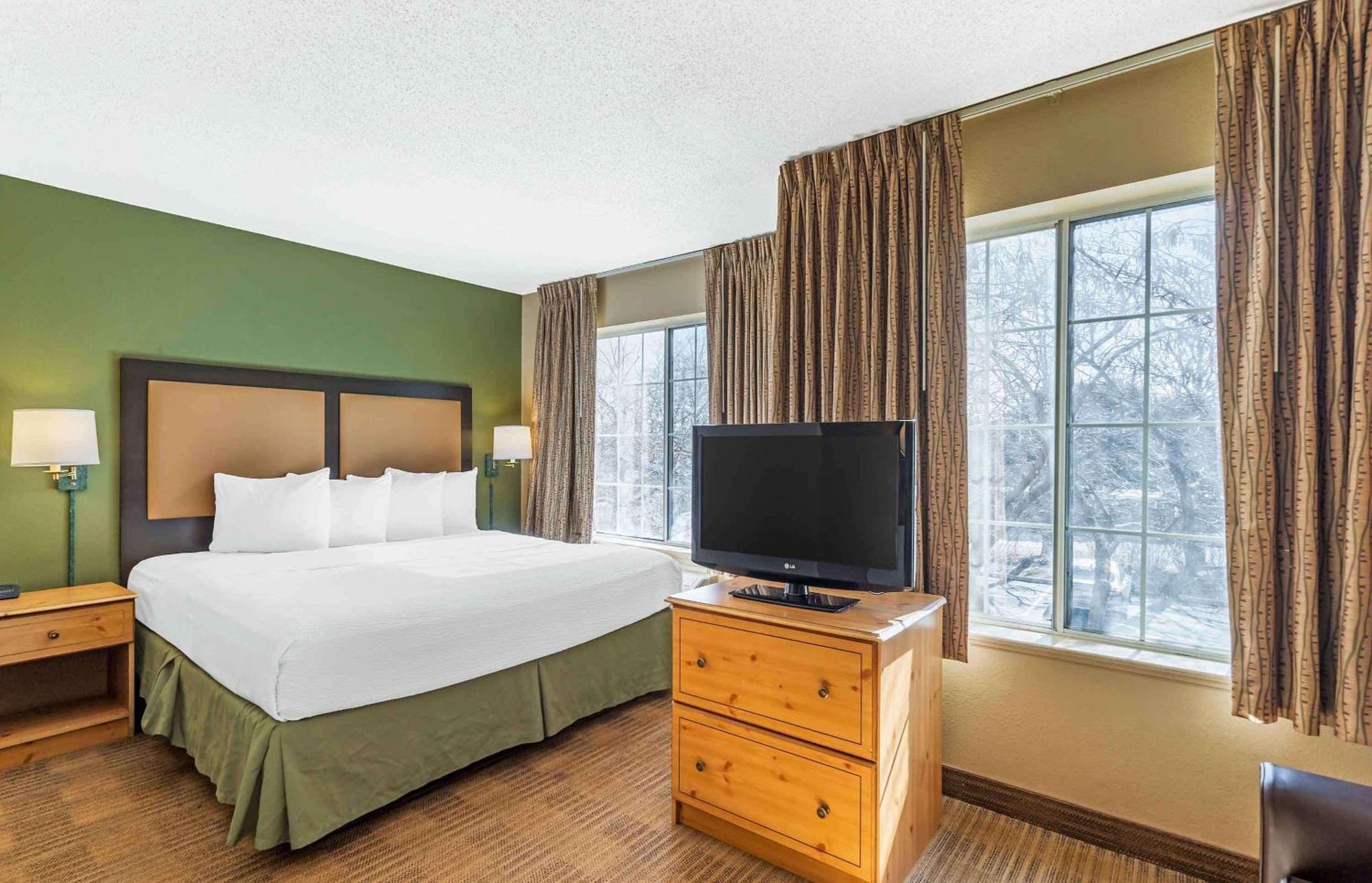 Extended Stay America Select Suites - Chicago - Naperville - East Exteriör bild